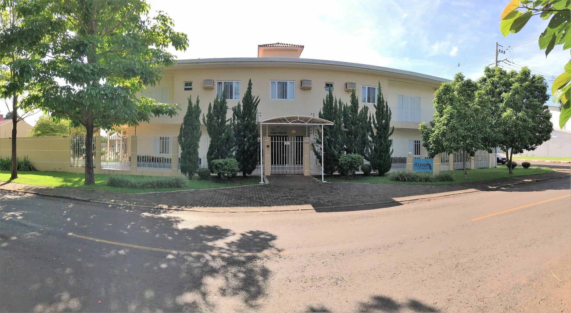Pensão Cataratas 3*